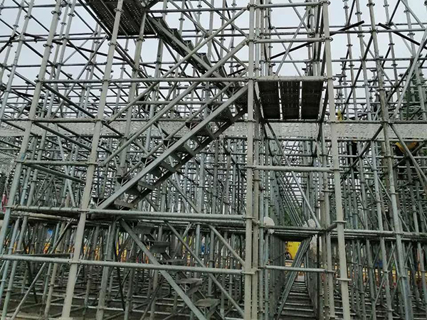 選擇沈陽腳手架租賃公司，為建筑工地添動力，安全高效施工！